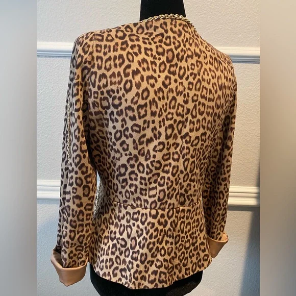 XS Boston Proper leopard faux suede jacket blazer with gold chain trim - Picture 2 of 13